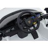 Auto Lamborghini Revuelto biele
