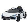 Auto Lamborghini Revuelto biele