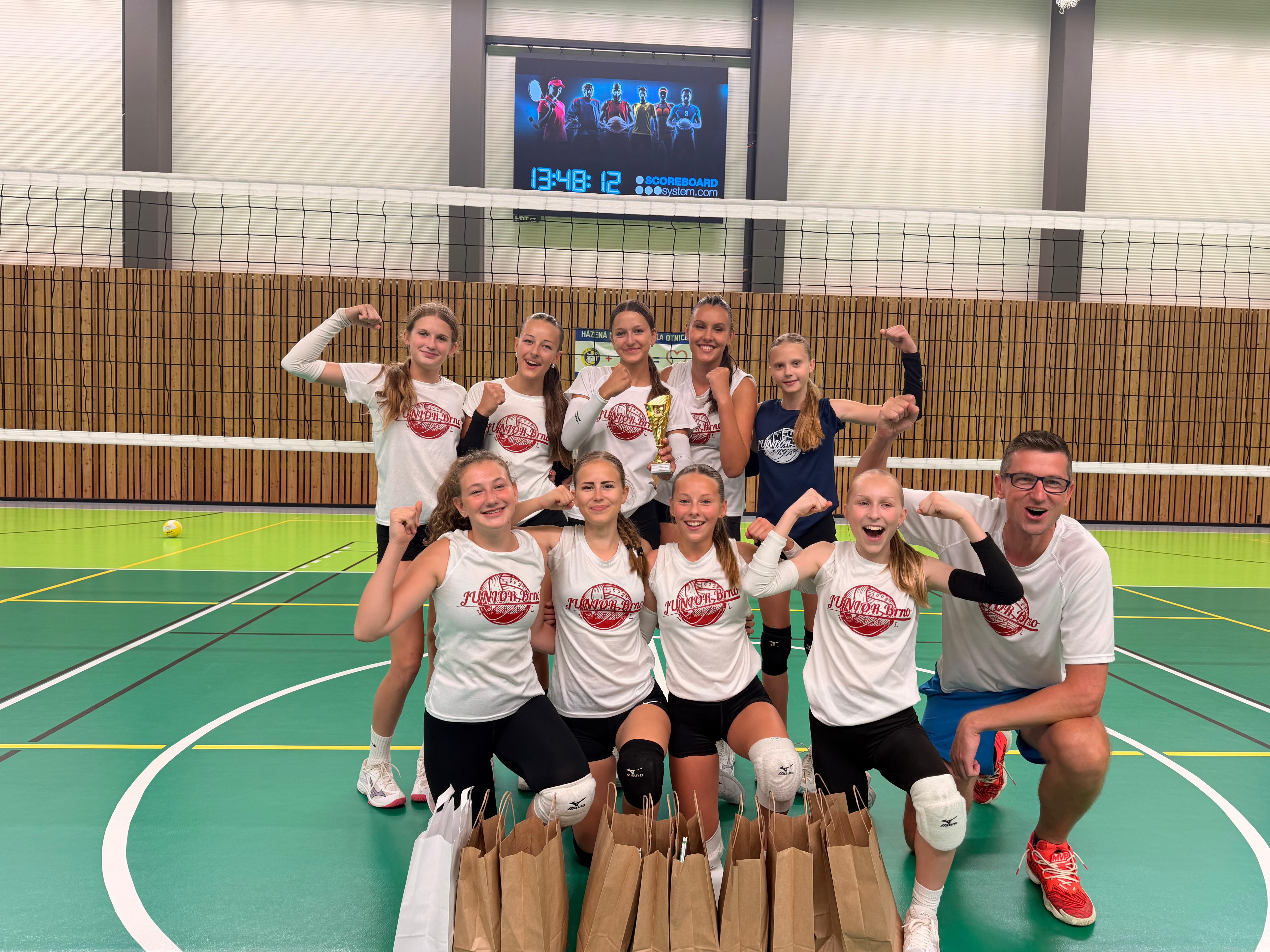Vítězné Juniorky Junior Brno v Újezdu u Brna