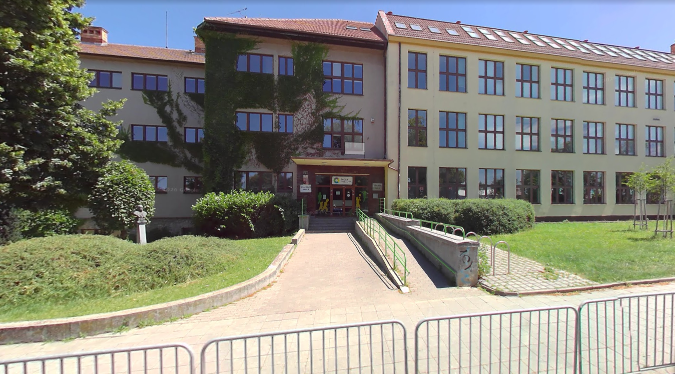 ZŠ Holzova