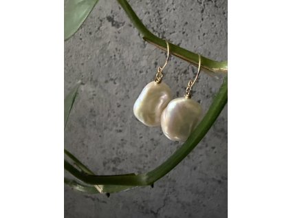 Náušnice visací s perlou