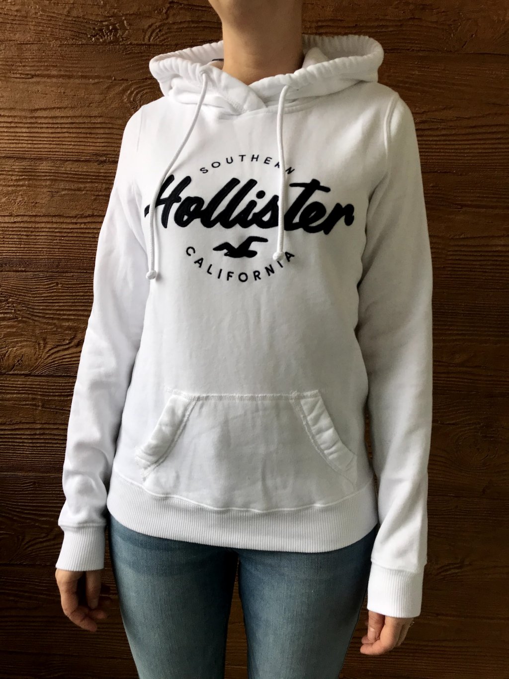 Hollister bílá mikina s kapucí s logem