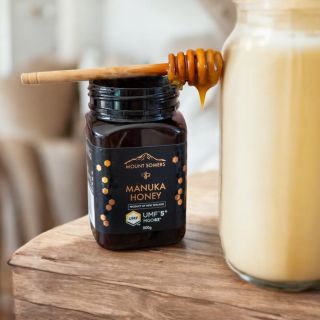 ✨ Mount Somers – zlatý dech novozélandských hor. ✨ #justhoney_eu #justhoneycz #mountsomers #manuka #newzealand #pure...