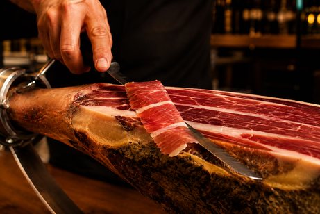 Krájení jamónu ibérico