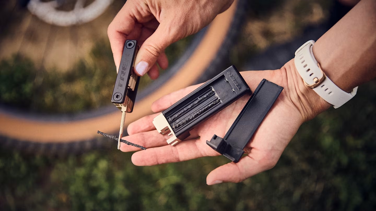 TK24_Features_BITSTool-2