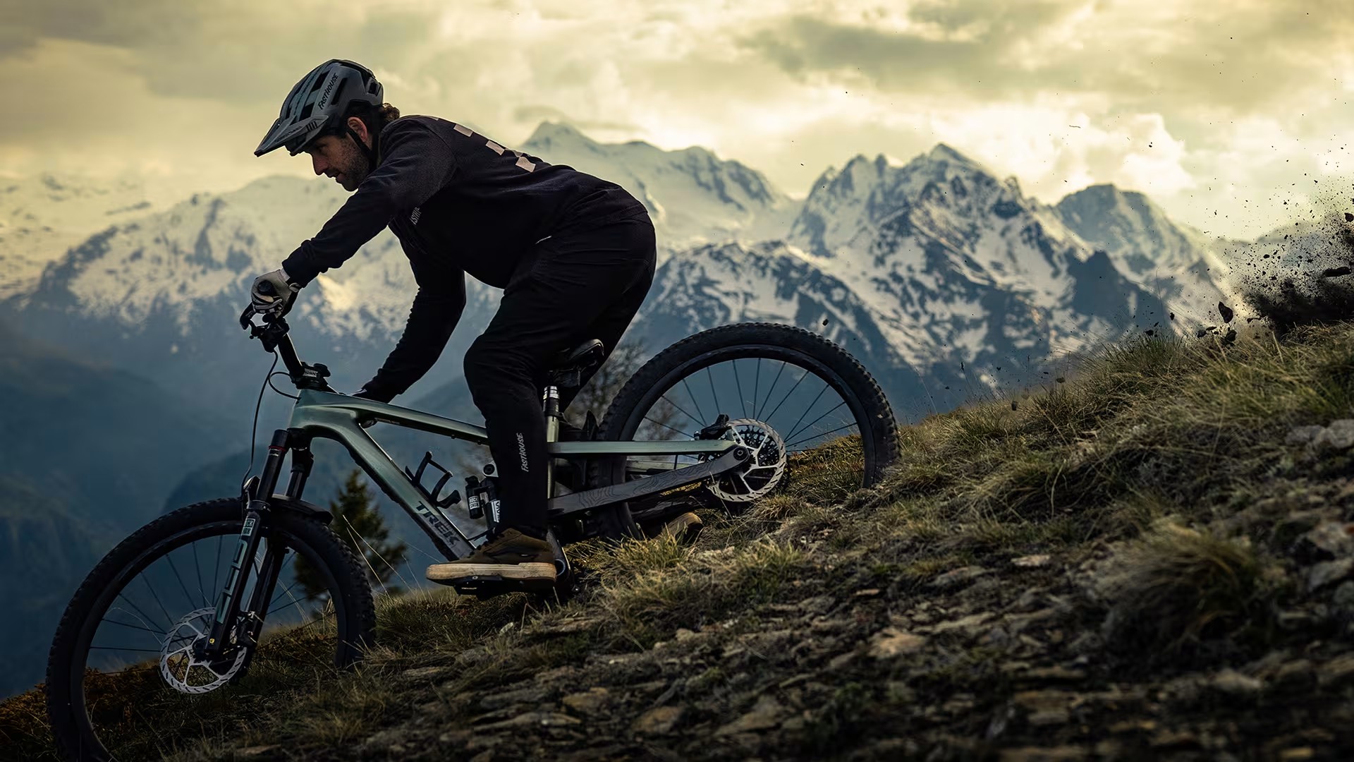 TK23_Slash_Tech_Features_3