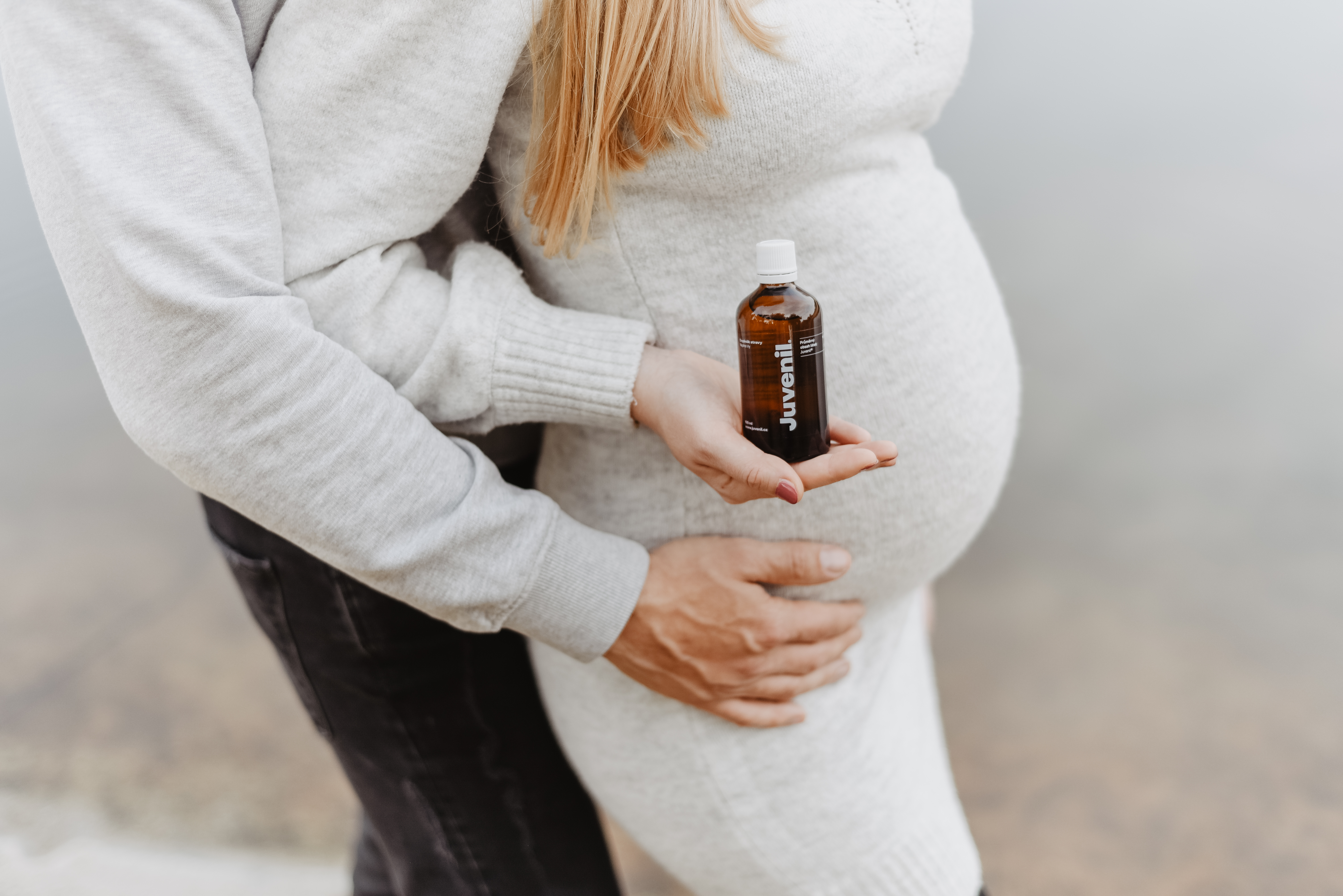 Hledáte přirozenou podporu během těhotenství a kojení? Juvenil kapky budou vaším něžným parťákem