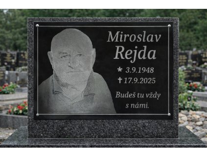 nahrobni deska s fotkou