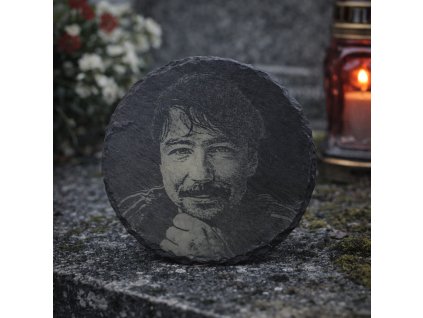 af7bd5e5 4b13 46ec 8c84 2a017624580c