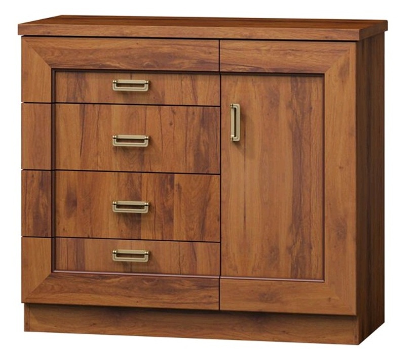 Kjs Tadeáš Komoda: Komoda 5