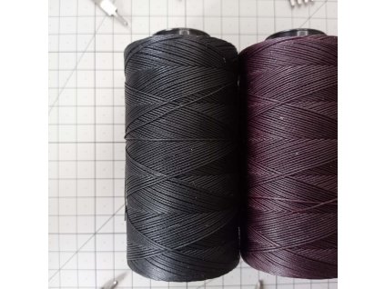 voskovaná nit polyester 0,6mm černá