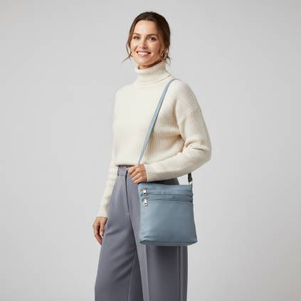 GF 0028 svetlo modrá (1)