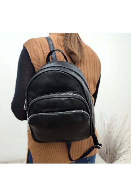 Dámský batoh M 8012 černý