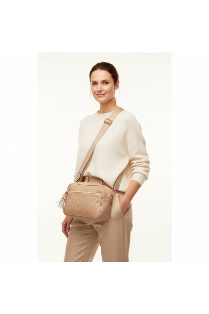 S1185 tmavo béžová (1)