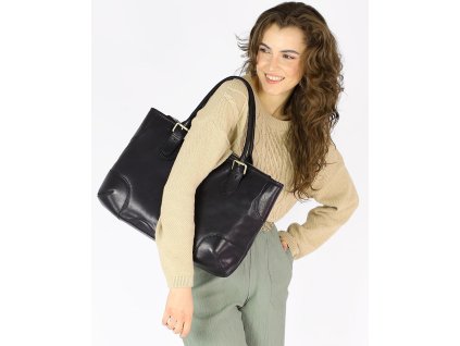 Kabelka z pravé kůže italské výroby MAZZINI; černá