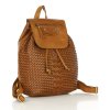 Dámský městský kožený batoh proplétaný MAZZINI; koňak