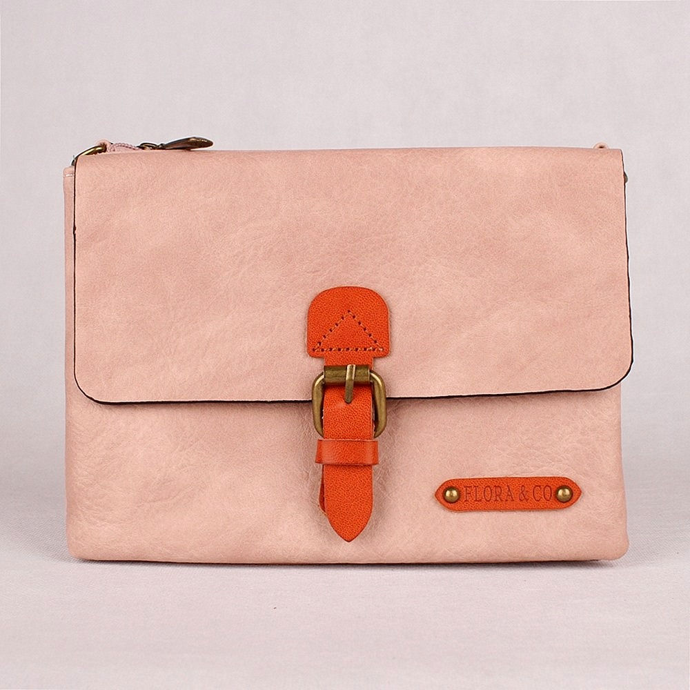 Dvousekční malá crossbody kabelka FLORA&CO H6768 růžová | Kabelkyprovas.cz