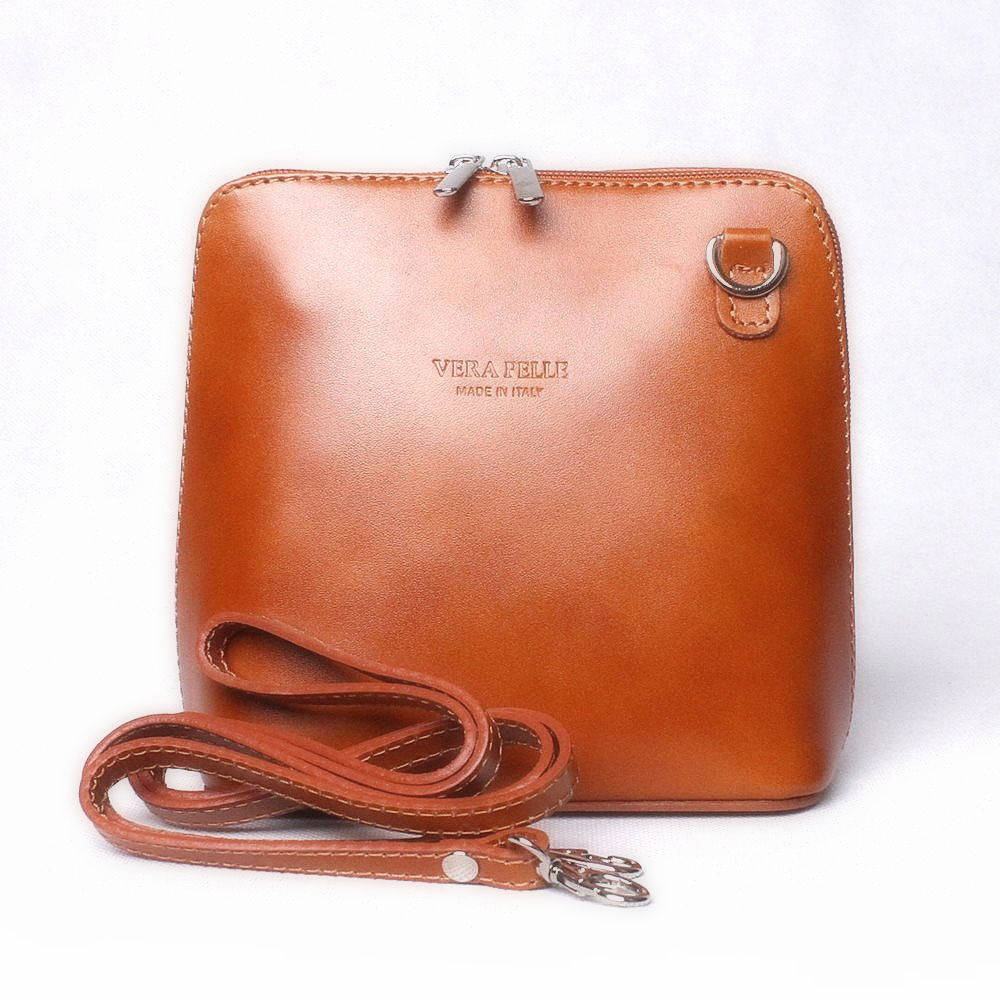 Dámská kožená crossbody kabelka no. 55 světlehnědá | KabelkyproVas.cz