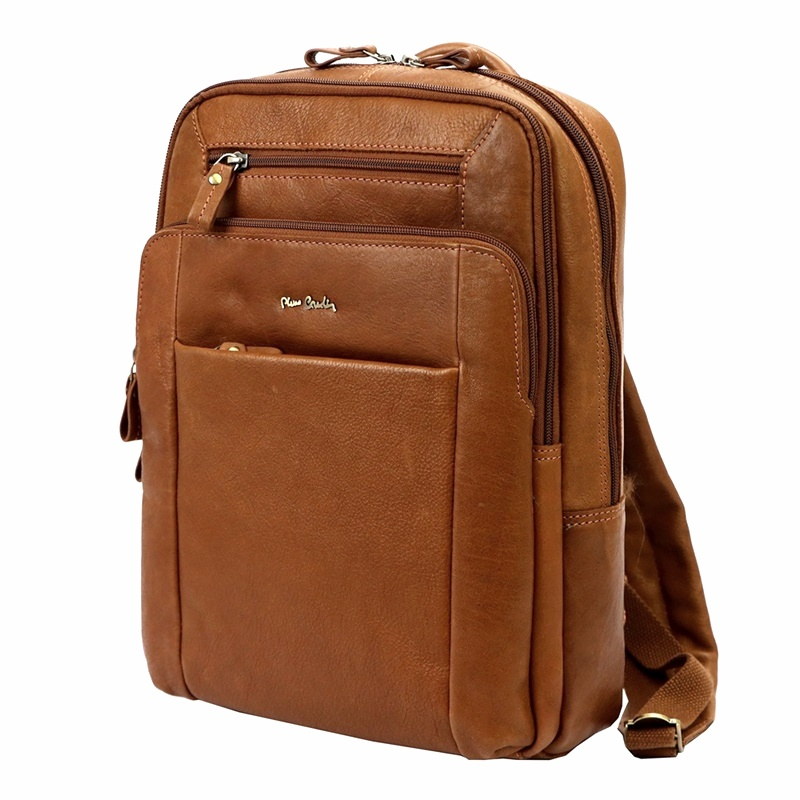 Pánský business kožený batoh Pierre Cardin, obsah cca. 8 l, hnědý