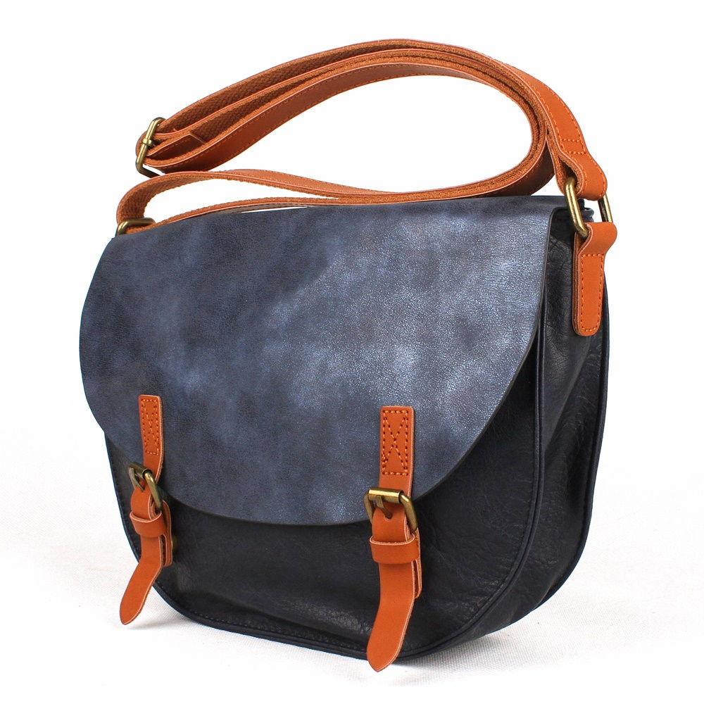 Dámská středně velká crossbody kabelka FLORA&CO H6763 tmavěmodrá | KabelkyproVas.cz