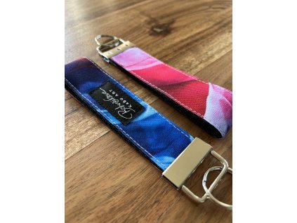 A71F866D 05BF 4D8A 8154 8095013C0AF2