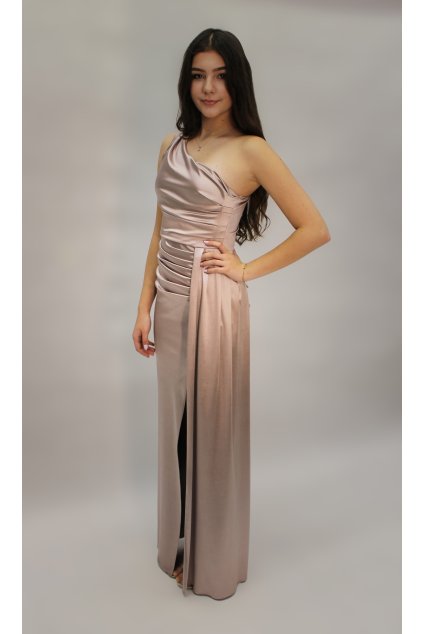 Saténové společenské šaty cappuccino