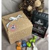 Dárkový box Kafista: 2x250g Kafista káva + 6 italských bonbonů. Dárkově baleno se dřevitou vlnou.