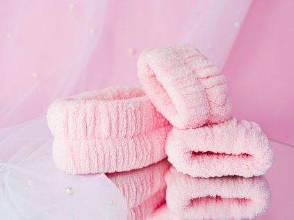 Čelenka a zápěstníky