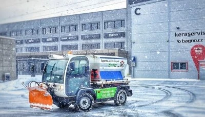 Zimní údržba pro areál vaší firmy