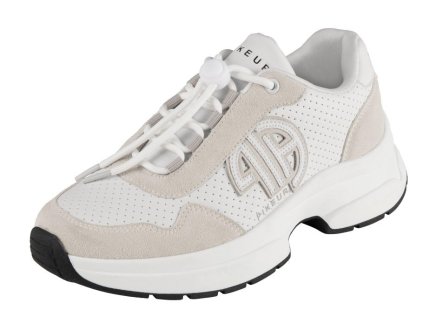 sneaker skraa