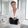 Kalisme esentials Thomas Sayler Nylon