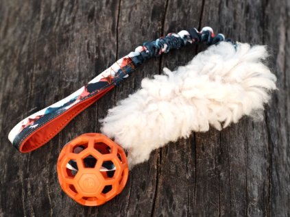 Míček JW Small a ovečka s amortizérem hory