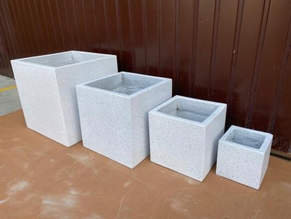 Kvetináč na terasu - Kvetina pot frost-rezistentný štvorcový biely veľký 40x40 hit_1