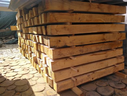 Obrubník palisáda -  Dubová záhradná palisáda 10x10 dubové hranoly_0