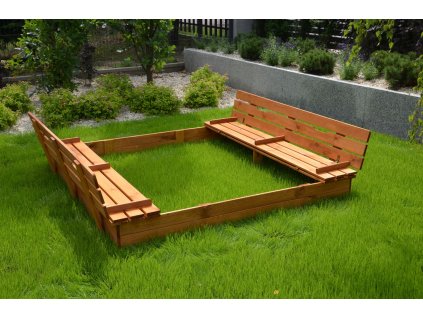 PIESKOVISKO 150 x 150 s Lavičkami Uzavreté + SPODNÝ_5