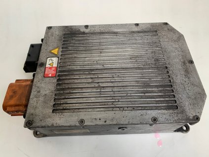 OVLÁDAČ BATÉRIE AUDI Q7 4M E-TRON 5QE915681G_0