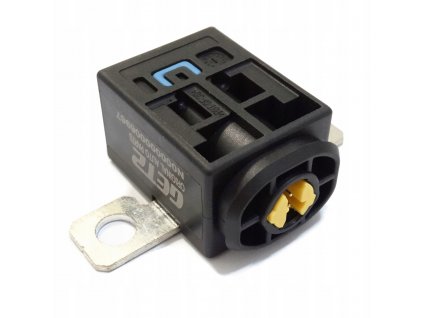 MERCEDES C W204 07 - PYROTECHNICKÁ POISTKA_0