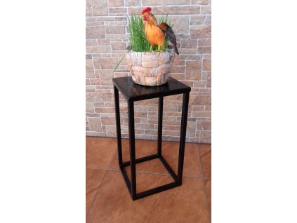 KOVOVÝ STOJAN NA KVETY_0