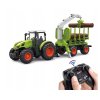 Veľký traktor na diaľkové ovládanie s prívesom