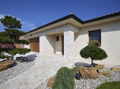 Obklad na dom z prírodného kameňa je trend, ktorý pretrváva + príklady