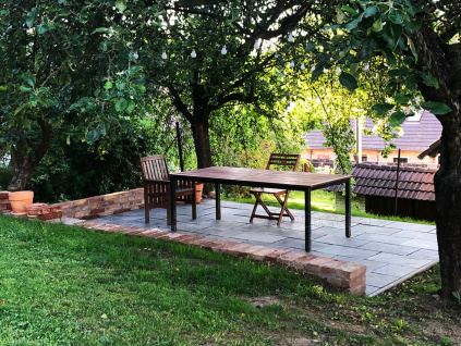 Vápenec Morgan black 60 cm x 40 cm x 2,2 cm, omieľaný Horka Stonetra 2