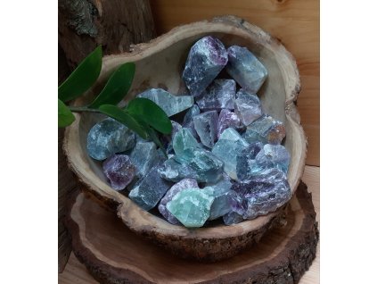 Fluorit duhový surový kámen Vel. M 2,5-3cm 100g