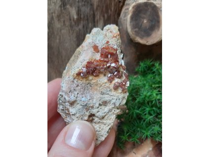 76g 7,5x4x3,5cm139Kč