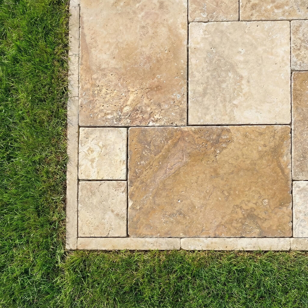 jak-polozit-dlazbu-travertin-s-kamennym-obrubnikem