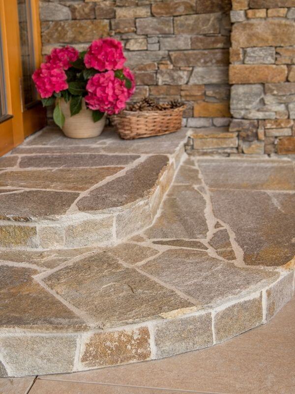 Dlažba a schody – ukázka realizace