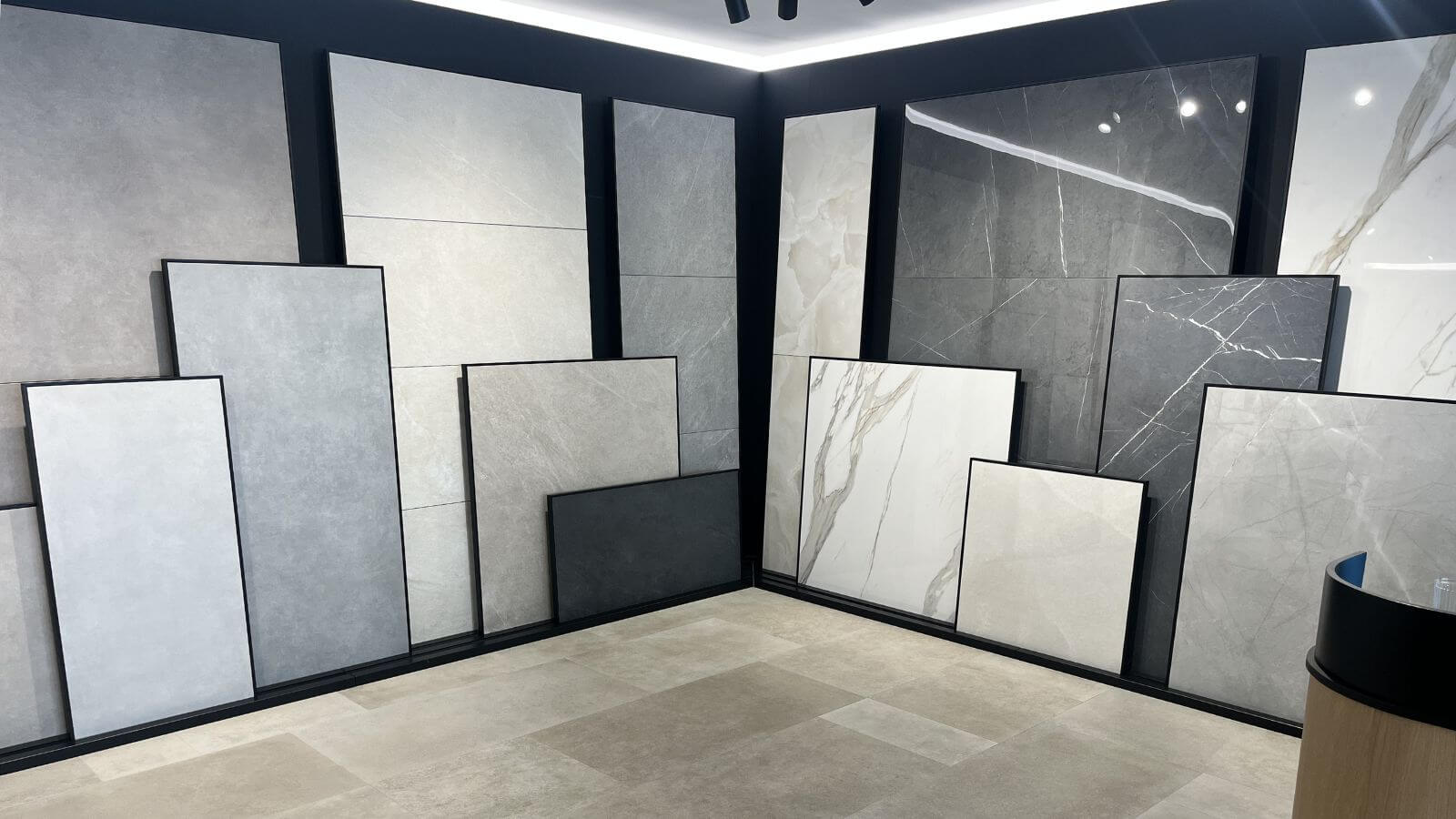 Showroom keramiky SEVIANO – formáty, odstíny a povrchy naživo