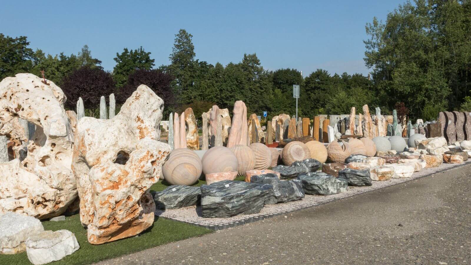 showroom-seviano-beskydy-zahradni-dekorace