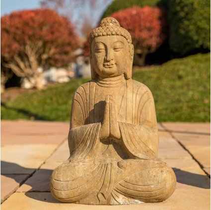 kamenný buddha