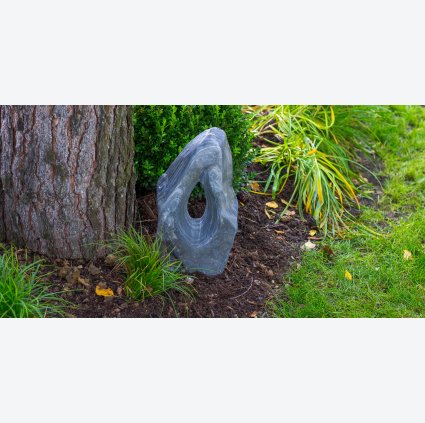exkluzivní soliterní kámen