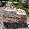 kamenná zahradní fontána